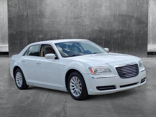 2012 Chrysler 300 S
