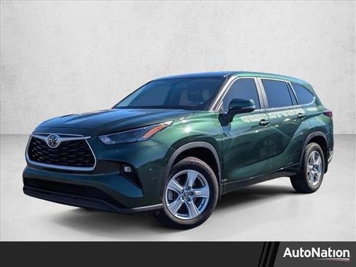 2024 Toyota Highlander LE