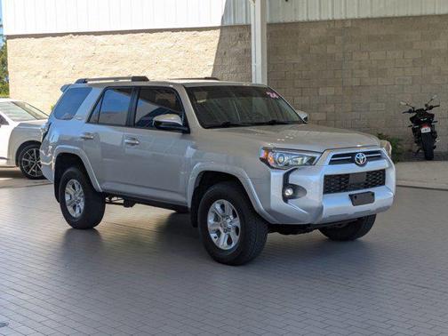 Classic Silver Metallic 2024 Toyota 4Runner SR5