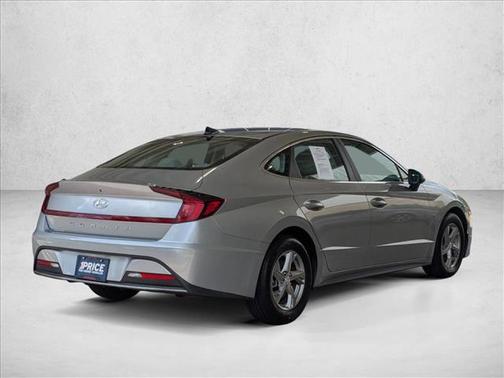 Shimmering Silver Pearl 2020 Hyundai SONATA SE