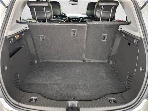 Silver Ice Metallic 2019 Chevrolet Trax LT