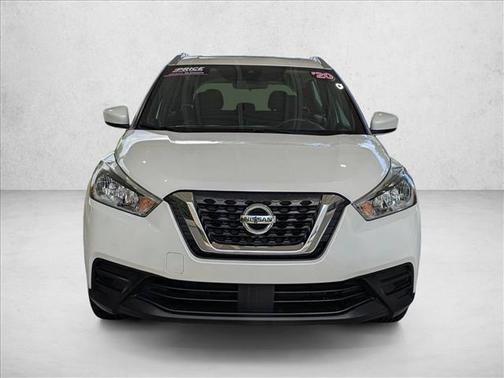 Aspen White TriCoat Pearl 2020 Nissan Kicks SV