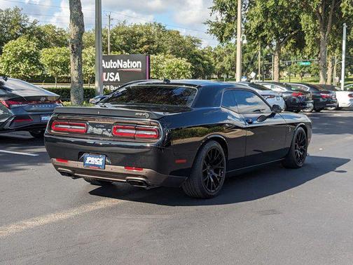 2016 Dodge Challenger SRT Hellcat