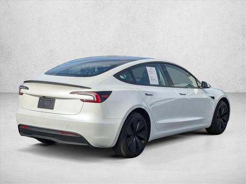 2025 Tesla Model 3 Long Range