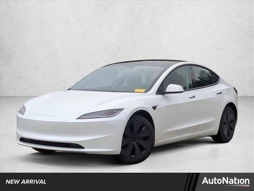 2025 Tesla Model 3 Long Range