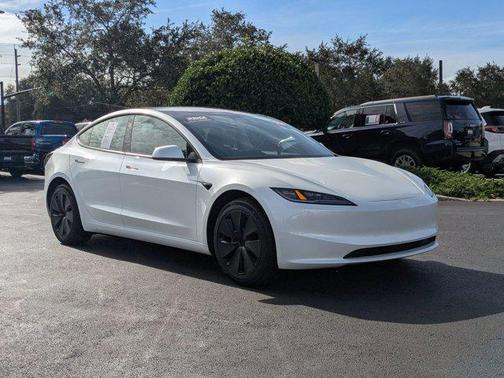 2025 Tesla Model 3 Long Range