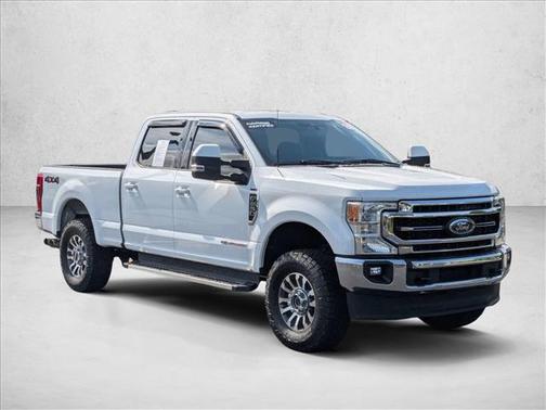 Oxford White 2022 Ford F-250 Lariat