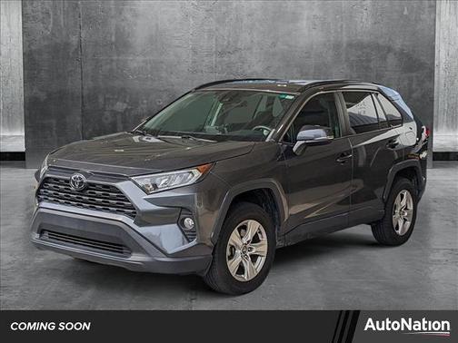 2020 Toyota RAV4 XLE