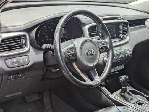 2017 Kia Sorento EX