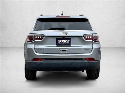 Billet Silver Metallic Clearcoat 2017 Jeep New Compass Latitude