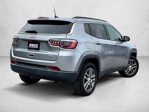 Billet Silver Metallic Clearcoat 2017 Jeep New Compass Latitude
