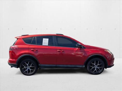 2016 Toyota RAV4 SE