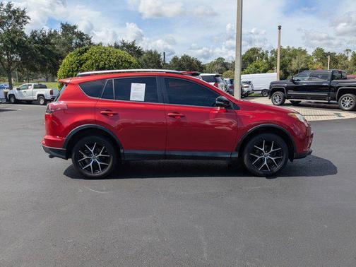 2016 Toyota RAV4 SE