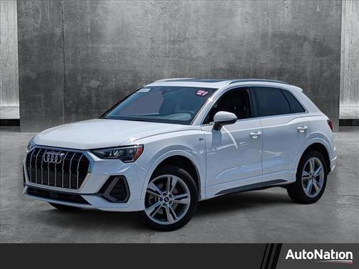 2021 Audi Q3 45 S line Premium