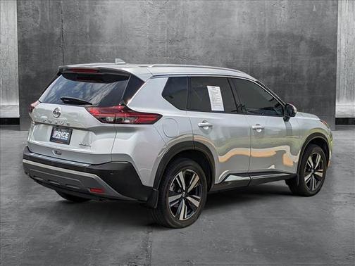 2021 Nissan Rogue SL