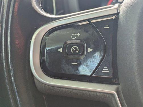 Osmium Grey Metallic 2019 Volvo S60 T6 Momentum