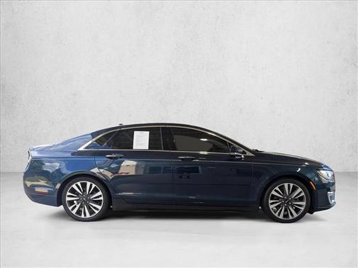 2017 Lincoln MKZ Base