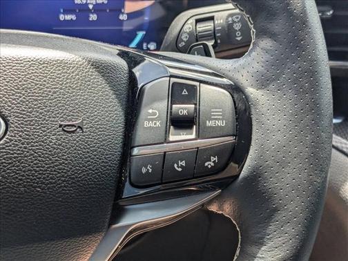 Star White Metallic Tri-Coat 2024 Ford Explorer ST