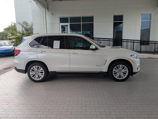 Alpine White 2016 BMW X5 xDrive35i