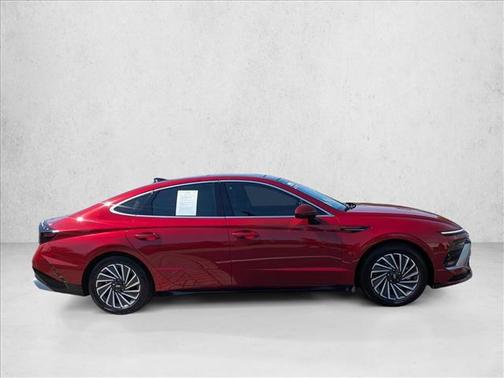 2024 Hyundai SONATA Hybrid Limited