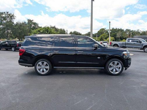 Agate Black Metallic 2024 Ford Expedition Max King Ranch