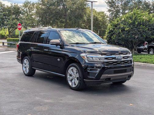 Agate Black Metallic 2024 Ford Expedition Max King Ranch