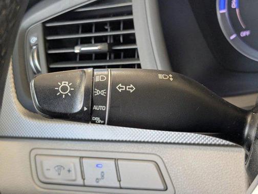Nocturne Black 2019 Hyundai SONATA Hybrid SE