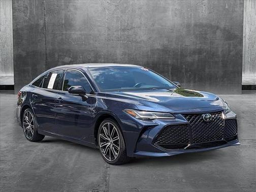 2019 Toyota Avalon Touring