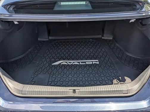 2019 Toyota Avalon Touring
