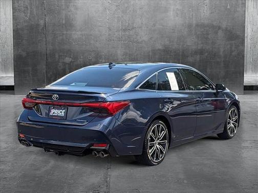 2019 Toyota Avalon Touring