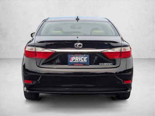 2013 Lexus ES 300h Base