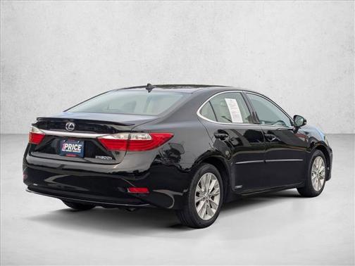 2013 Lexus ES 300h Base