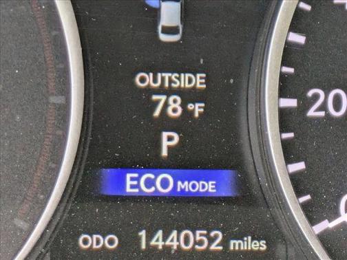 2013 Lexus ES 300h Base