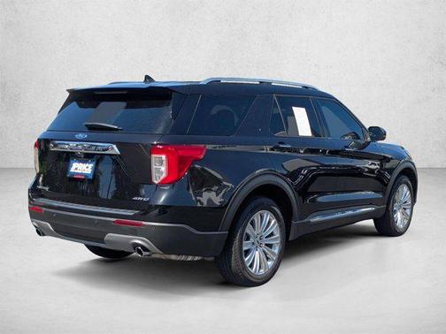 Agate Black Metallic 2024 Ford Explorer Limited