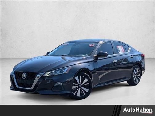 2022 Nissan Altima 2.5 SV