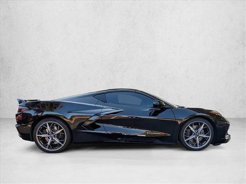 2022 Chevrolet Corvette Stingray w/2LT
