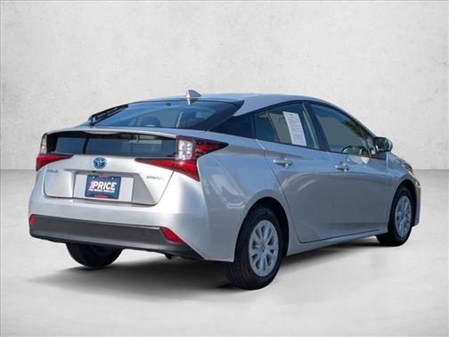 2021 Toyota Prius LE