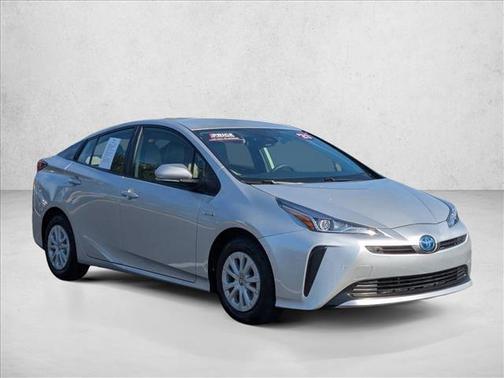 2021 Toyota Prius LE