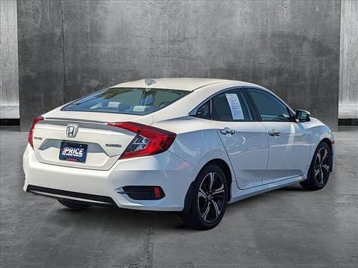 2017 Honda Civic Touring