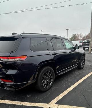 2024 Jeep Grand Cherokee L Summit
