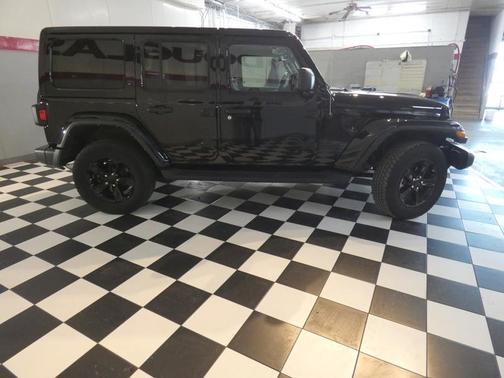 2022 Jeep Wrangler Unlimited Sahara