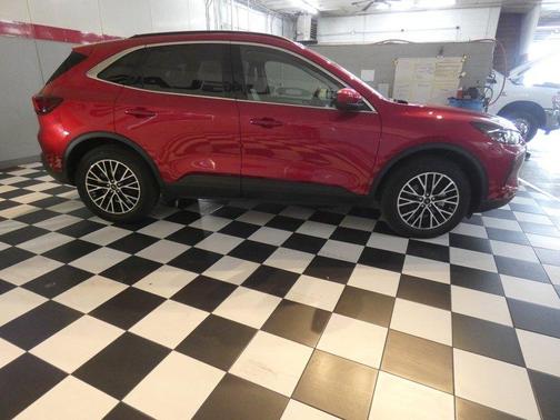 2024 Ford Escape PHEV