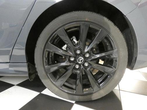 2025 Mazda Mazda3 2.5 S Carbon Edition