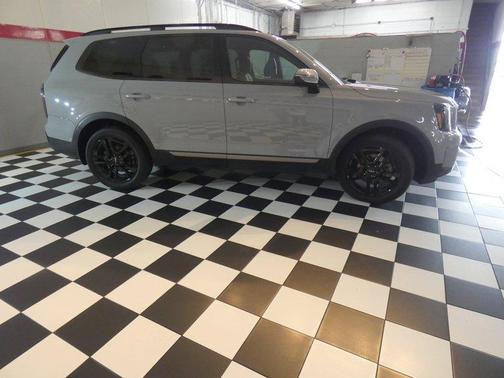 Gray 2023 Kia Telluride SX