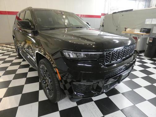 2024 Jeep Grand Cherokee L Summit
