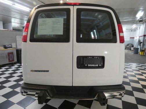 2024 Chevrolet Express 2500 Work Van