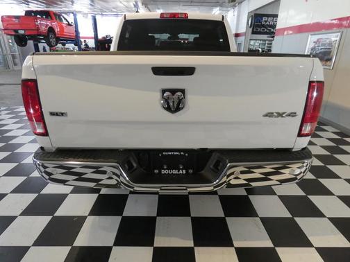 2022 RAM 1500 Classic SLT