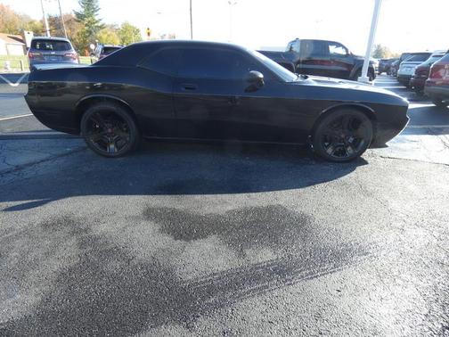 2010 Dodge Challenger SE