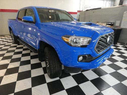 2020 Toyota Tacoma TRD Sport
