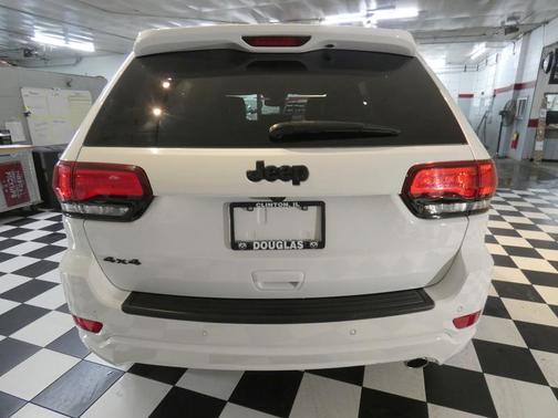 2019 Jeep Grand Cherokee Laredo